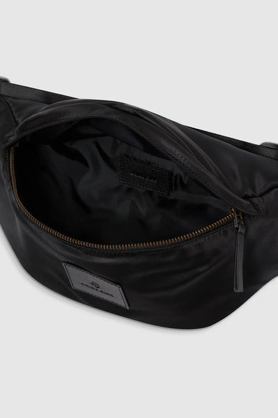 The Leon Waist Bag in Black